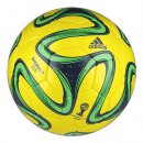 Футзальные мячи : Adidas  